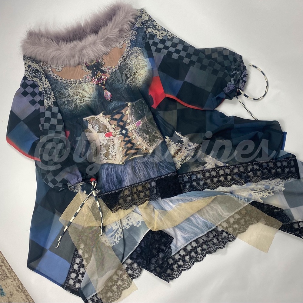 IPNG | Faux Fur Embellished Corset Top
